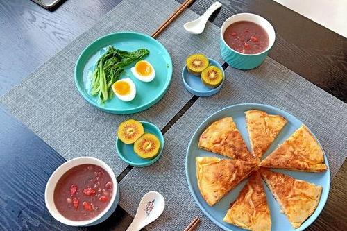 网友爆料玉林早餐店视频,传统美食魅力四溢,网友热议  第2张 网友爆料玉林早餐店视频,传统美食魅力四溢,网友热议  第2张